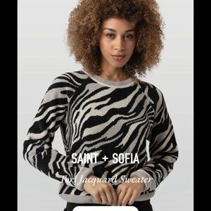 Tori Jacquard Sweater - Monochrome Wave - US 8